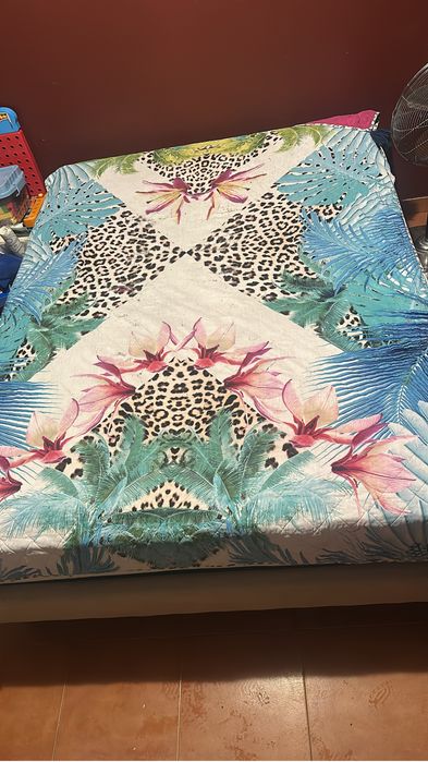 Cama de casal (preço de desapego)