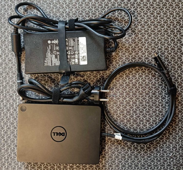 Stacja dokujące USB-C DELL WD15 / K17A z zasilaczem 130W