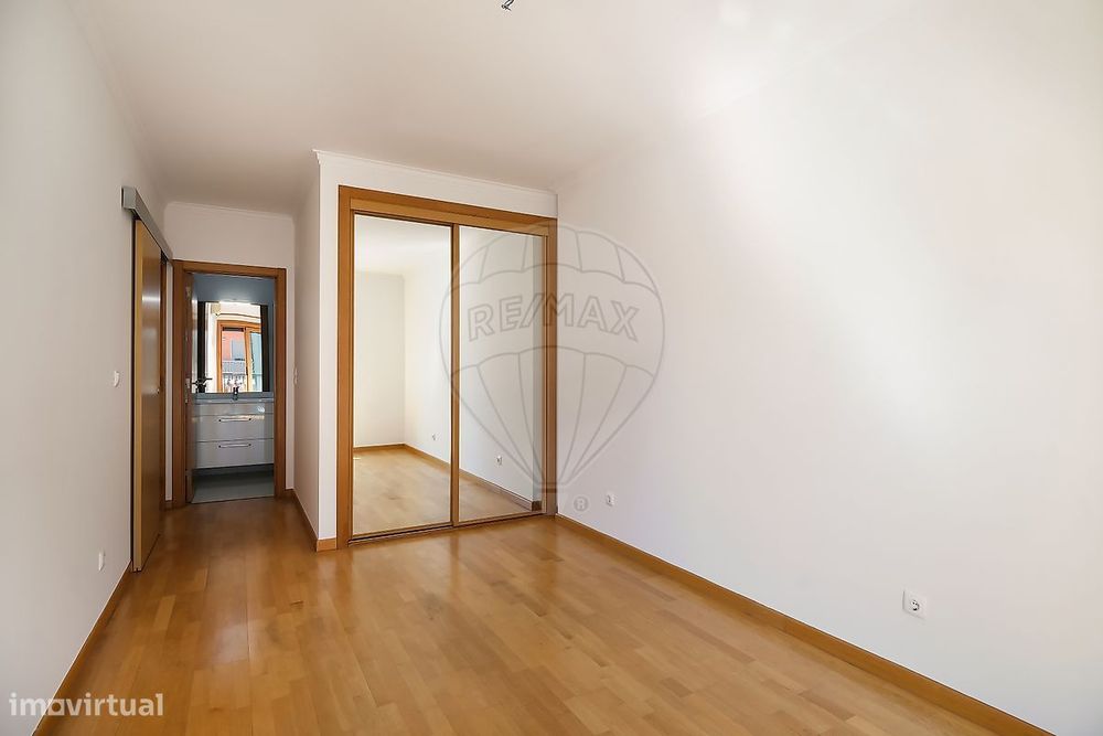 Apartamento T2 para arrendamento