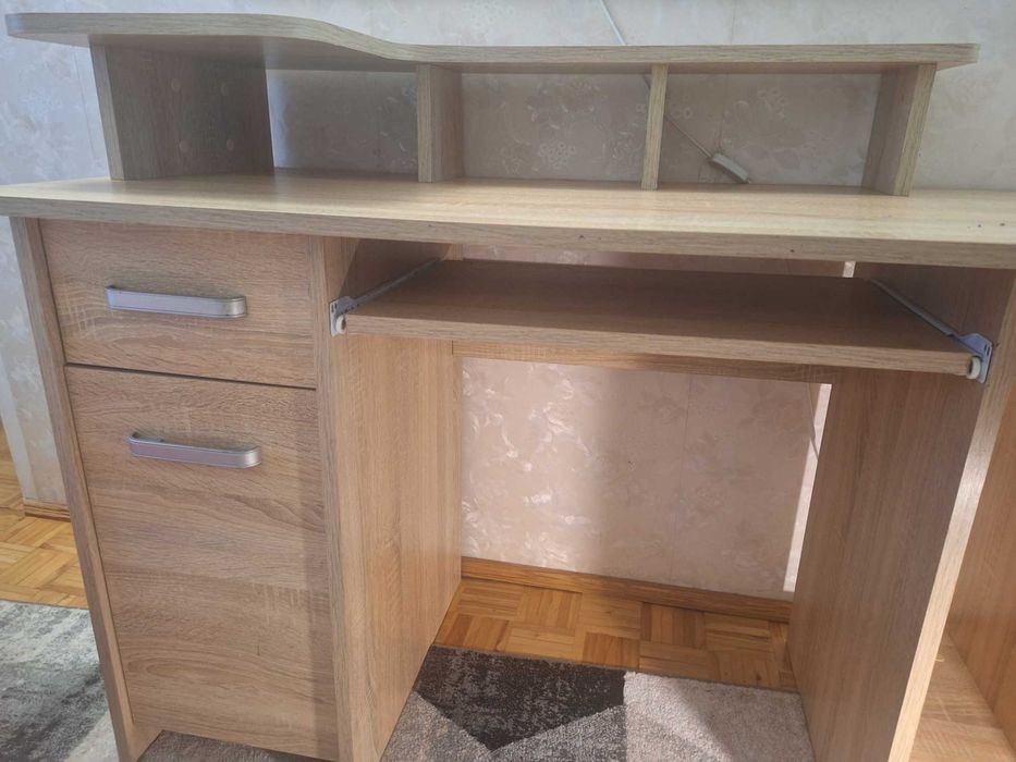 Biurko 120 cm dlugość, 55 szerokość