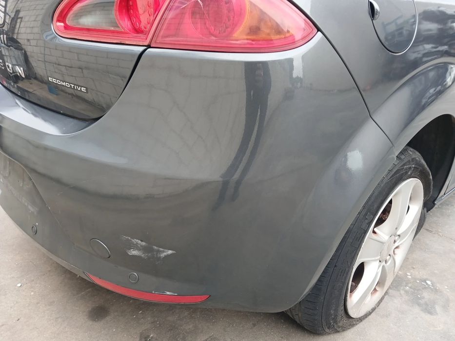 Pára-choques trás SEAT Leon (1P1)