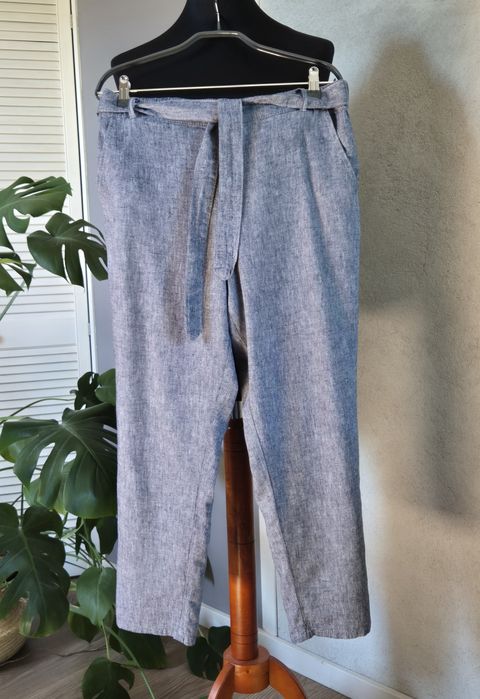 Spodnie chinosy F&F roz.42