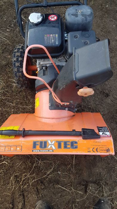 Odśnieżarka spalinowa