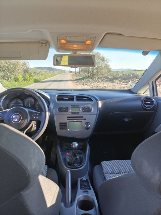SEAT Leon — fotografia 9