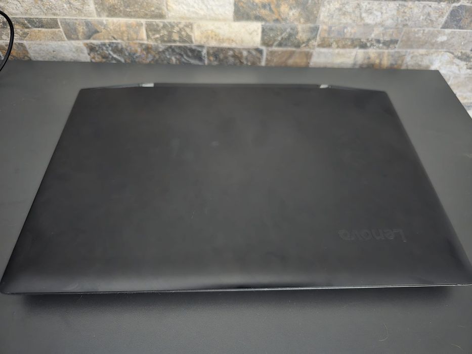 Baixa de preço - Portátil Lenovo Ideapad Y700-15ISK i7