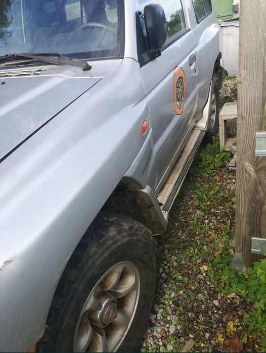 Capô Mitsubishi Pajero mk2 2.5 e 2.8 peças a bom preço