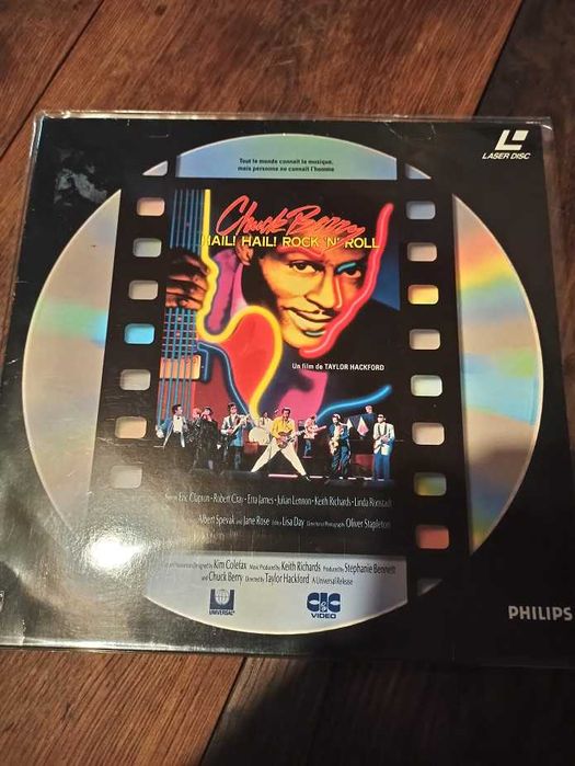 Pioneer CLD-S310 - Pioneer CLD-700S  e 80 Laserdisc musicais