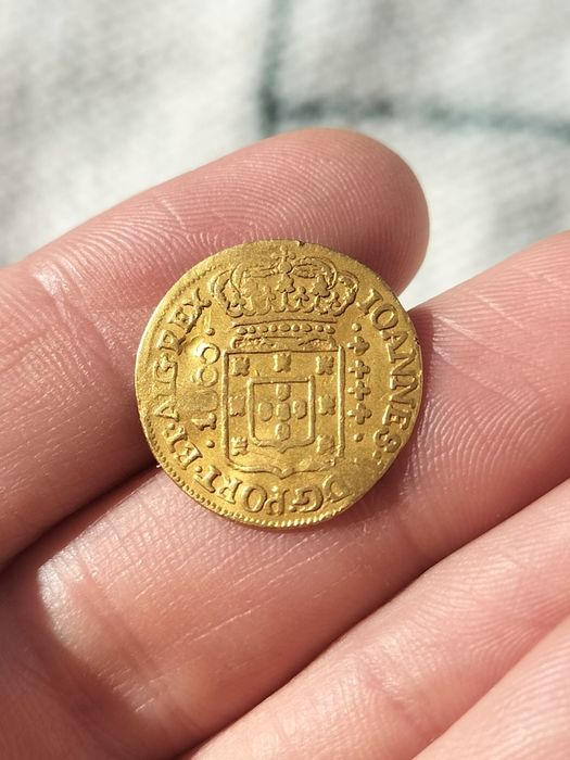 Moeda em ouro 1000 reis de D. João V 1726 RARA