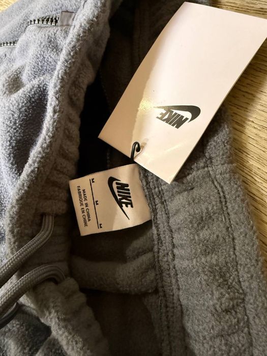 Флисовые спортивные штаны Nike