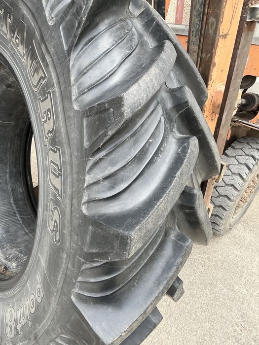 Pneu trator, Taurus Point8, como novo 16,9 R30 - 420/85 R30