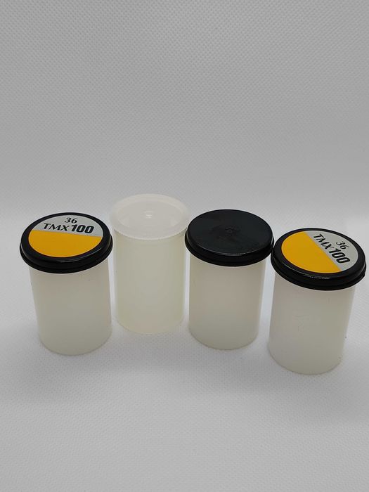 Rolo fotográfico Kodak TMax 100 Professional (35mm)