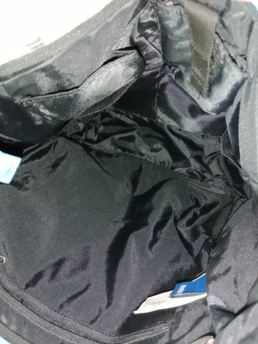 Saco Reebok estampado