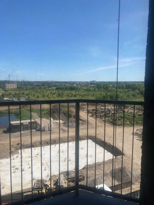 Продам 2к квартиру  на Вишеньці підходить під всі державні програми