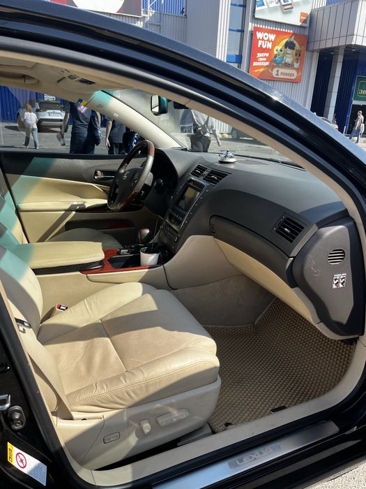 Продам Lexus GS 350