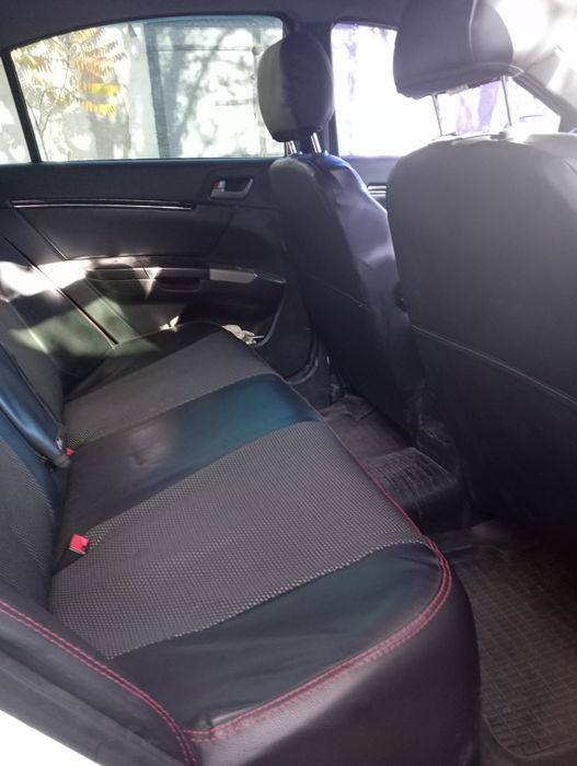 Продам Джили Эмгранд ес7