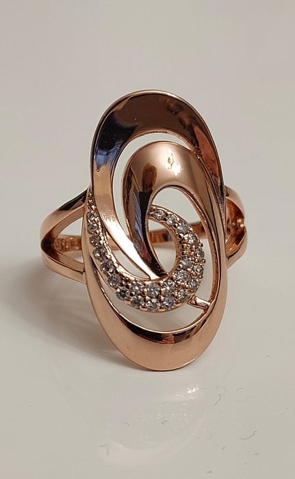 Zjawiskowy pierścień Różowe złoto 585 PROMOCJA!