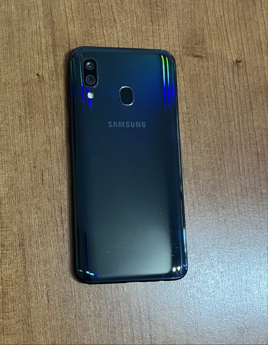 Samsung A40 64gb