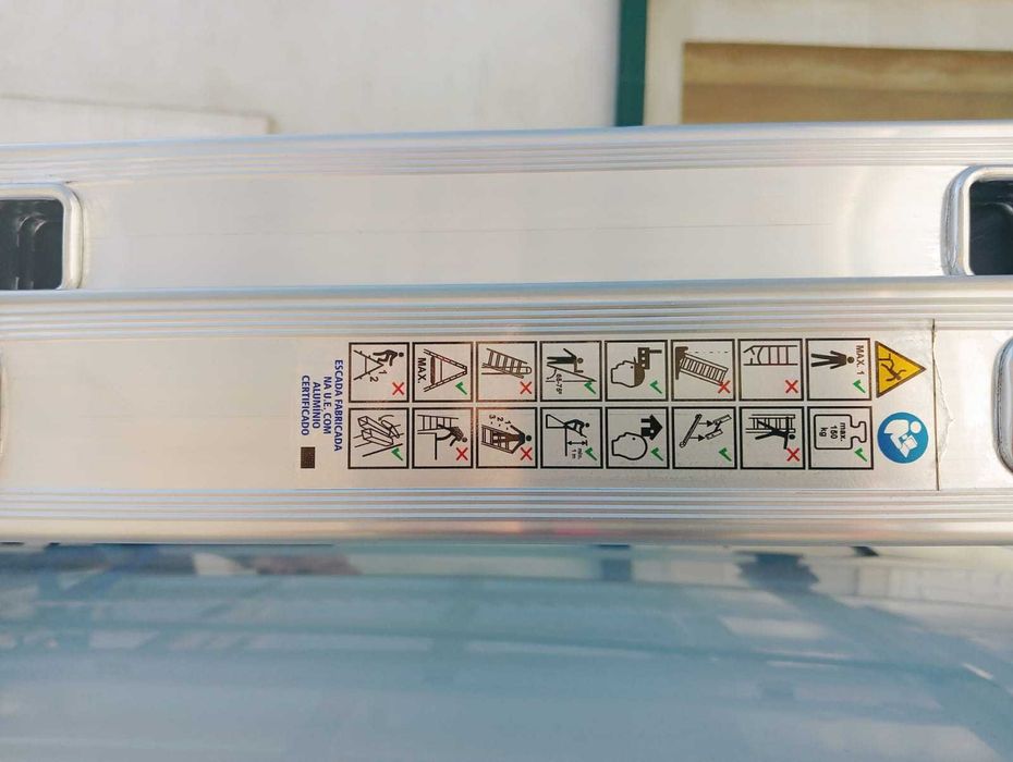 Triple Aluminum Ladder 3m+3m+3m/D Square With Rope ... FACTORY64186469161345123