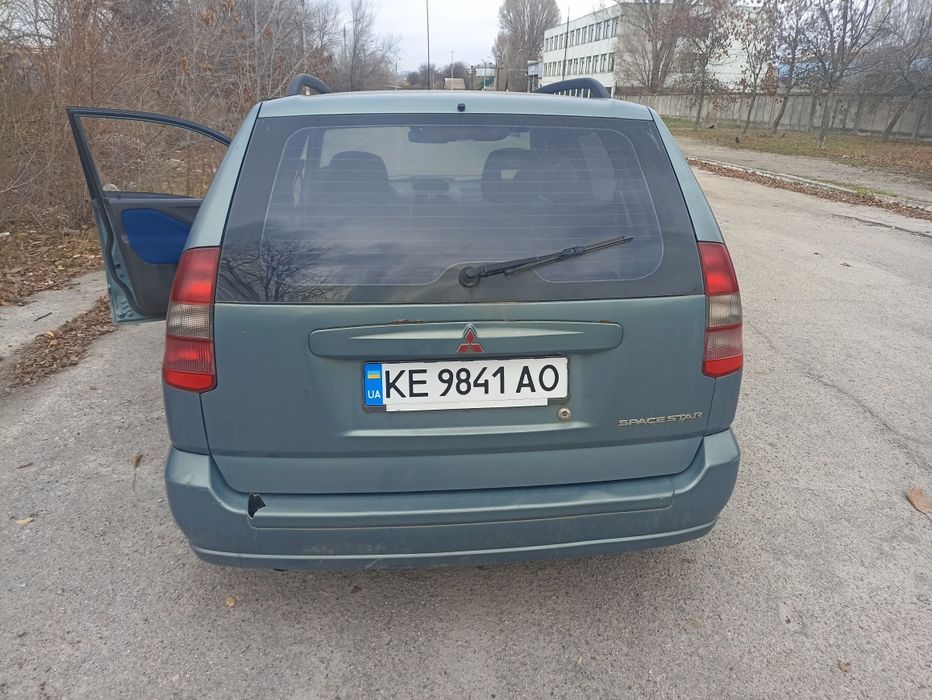 Продам Мітсубісі Спейс Стар 1,6 бензин, 2002 року тільки з переоформле