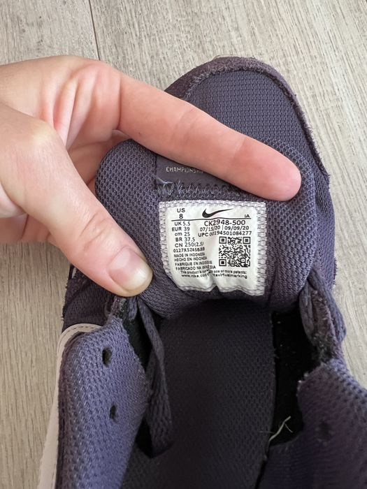 Nike Venture Ranner. Кросівки для бігу. Чоловічі/Жіночі кросівки