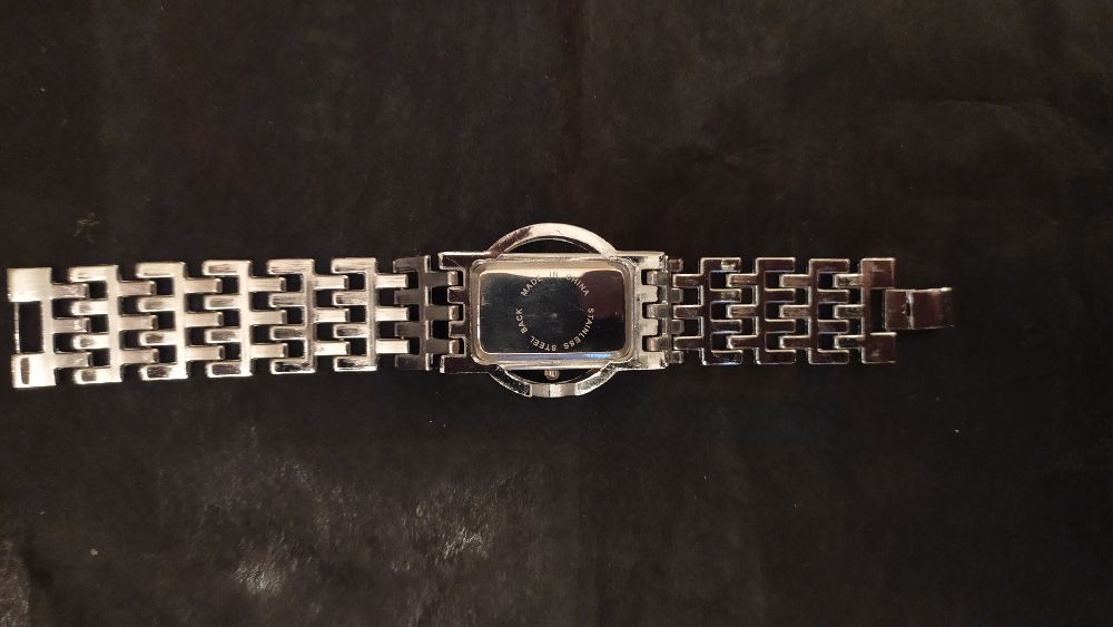 часы женские наручные СК