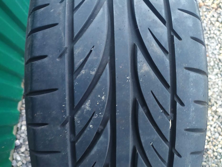 Ładne opony Hankook 195/55/15-dobry stan