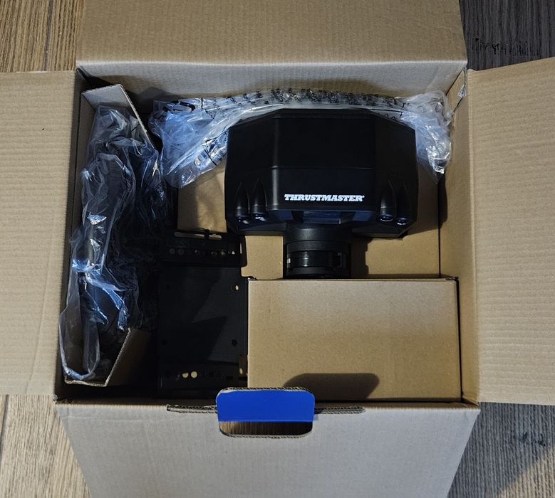 Volante Thrustmaster T598