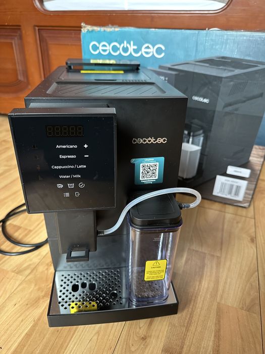 Кавова Машина CECOTEC Cremmaet Compactccino Black