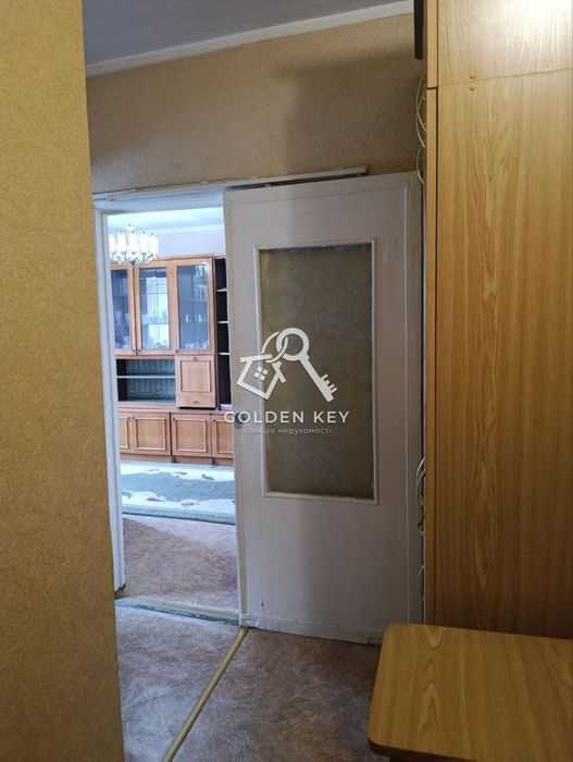 Продаж 1-кімнатної квартири на Соцмісті