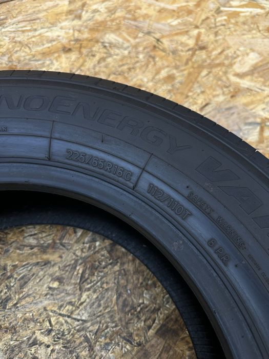 Пара шин 225/65 R16C 112/110T TOYO NANOENERGY VAN.гума резина шини