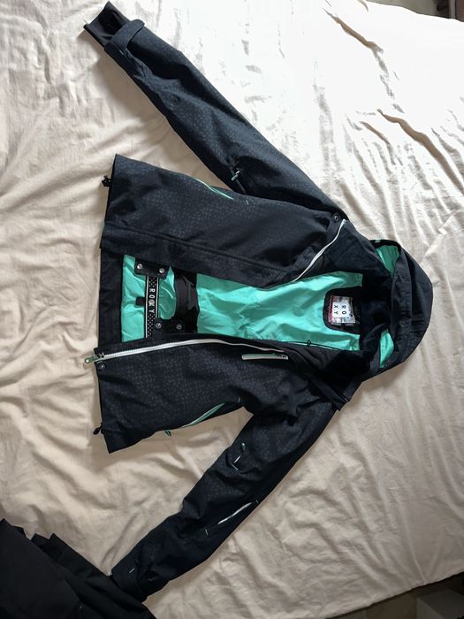 Зимовий сноубордний костюм ROXY