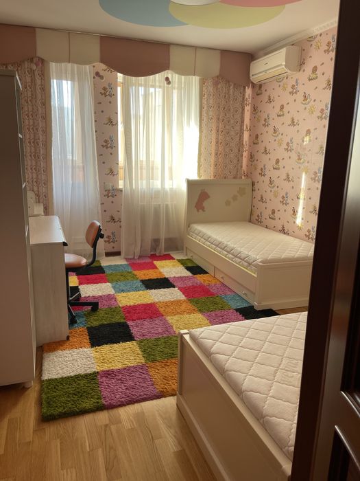 Голосіївська 13,Без комісіі ,4 кімнати ,150м2,ЖК  Голосіїво