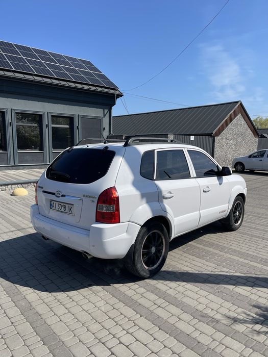 Продам Хюндай Туксон! Білий!