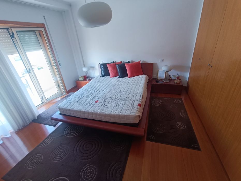 Quarto de casal em bom estado