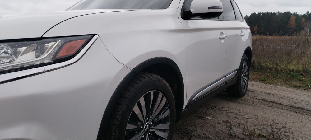 Mitsubishi Outlander 2.4 Г/Б