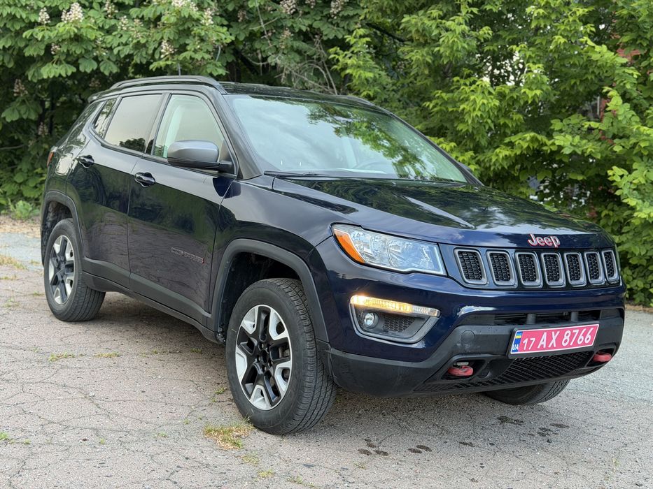 Продам Jeep Compass Trailhawk