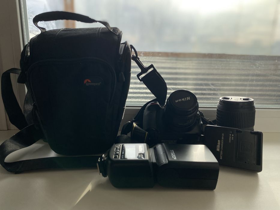 Фотоапарат nikon d5100 + обʼєктив 50 мм + обʼєктив 18-105 мм + спалах