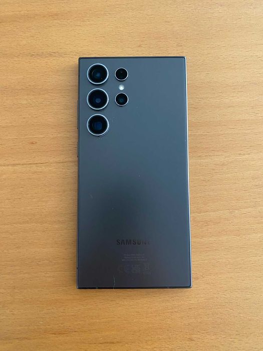 Samsung S24 Ultra 12GB / 512gb + acessórios