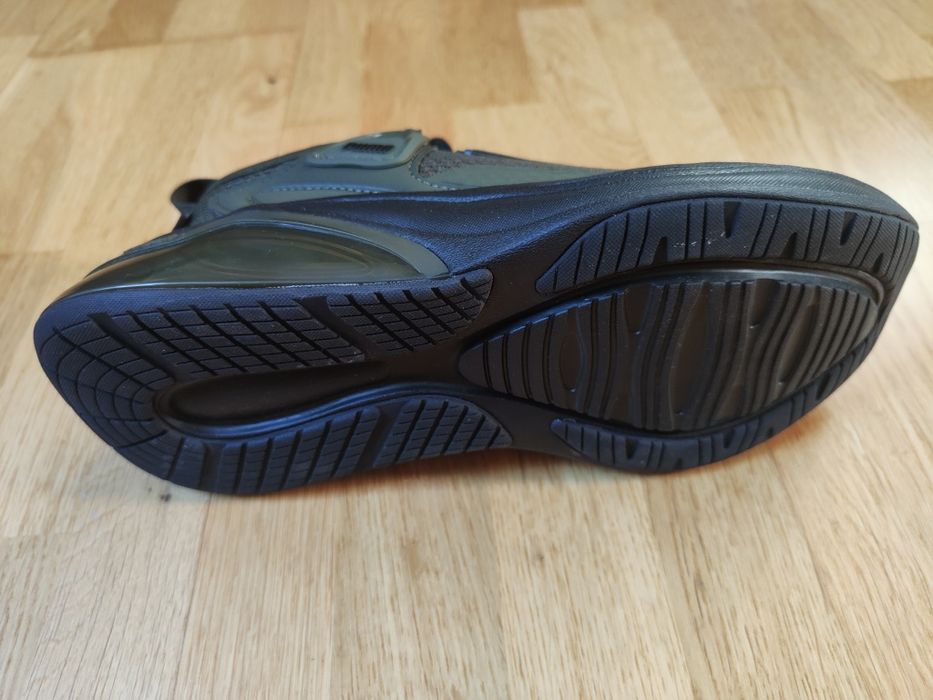Buty Puma Cell Thrill nowe w pudełku  dark OLIVE 35.5