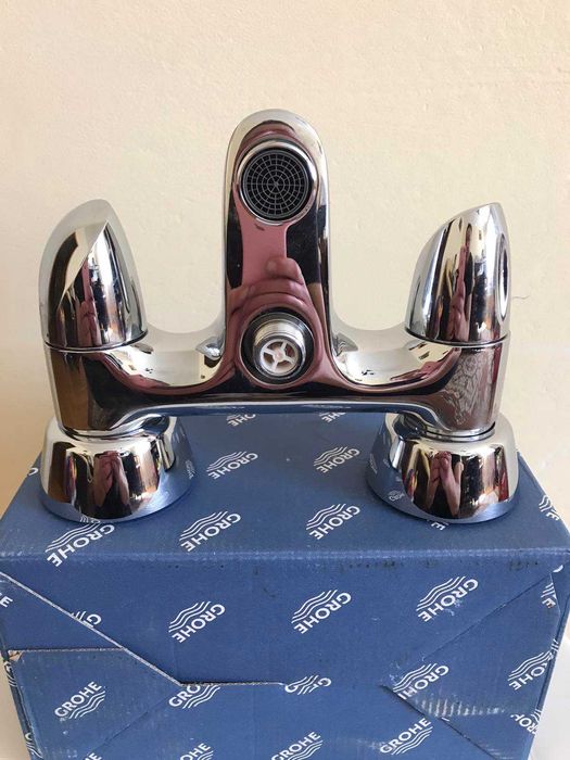 Змішувач до ванни Grohe Aria 25081000