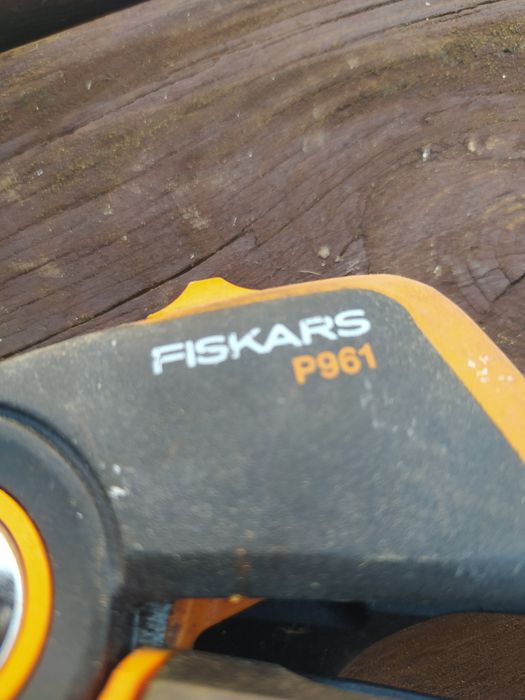 Sprzedam sekator Fiskars P961
