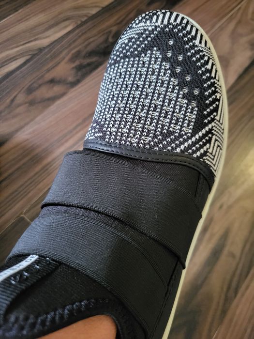 Кросівки Ecco жіночі 39р