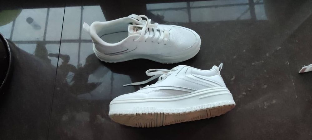 Buty damskie Reebok Ceo-Ree Vamp rozmiar 39 ,jak nowe ,pudełko,paragon