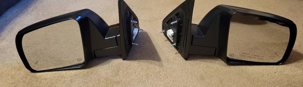 Продам комплект дзеркал заднього огляду Toyota Sequoia/Tundra 2014-202