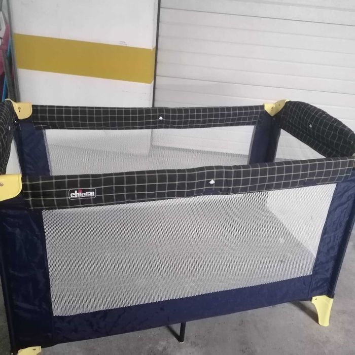 Cama de viagem / parque Chicco