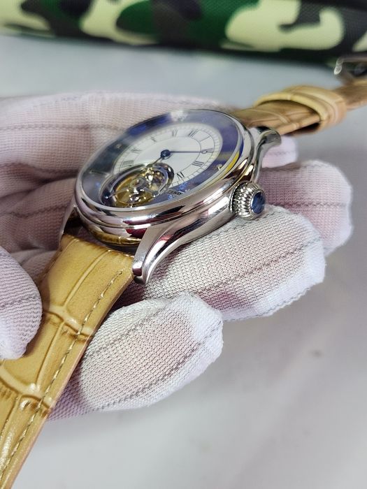 Механічний годинник ТУРБІЙОН