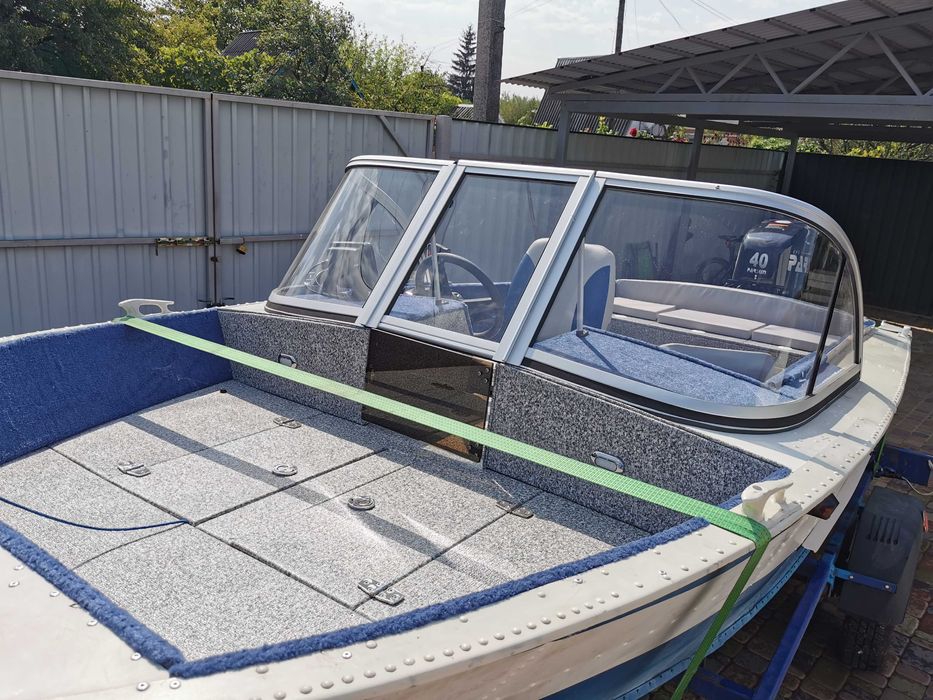 Комплект ЧовенПрогрес 2 м + мотор Parsun 40 + лафет.