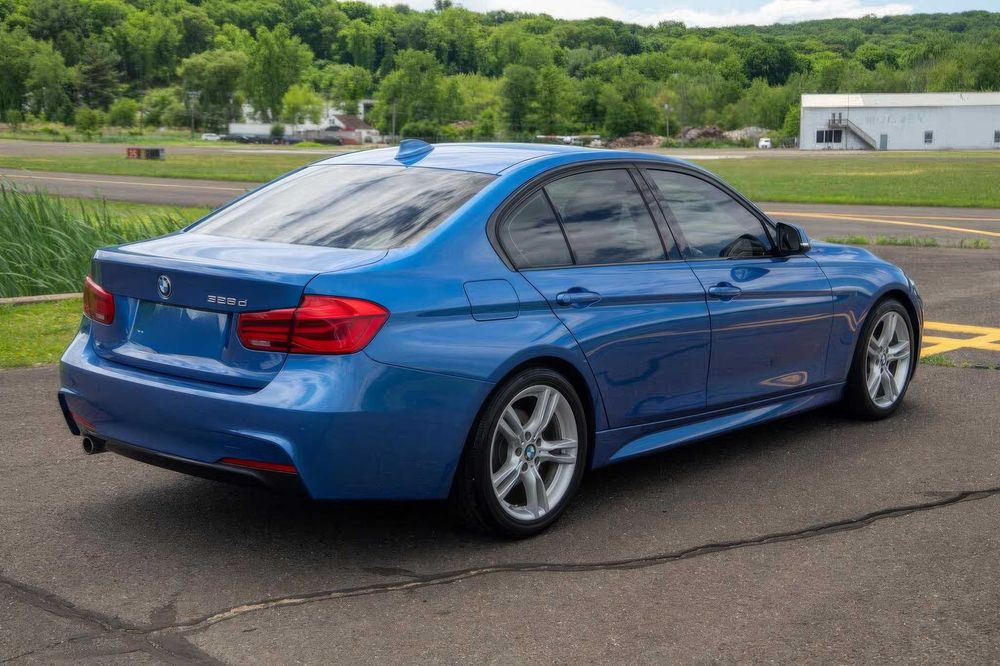 BMW 328d      2016