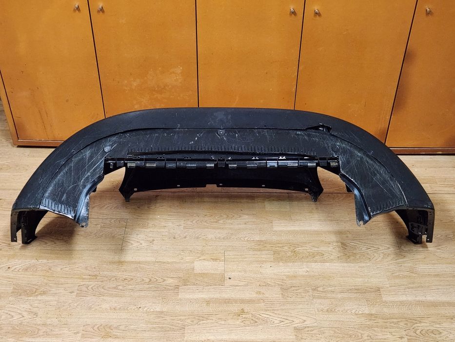 Para-choques frontal Volvo C30 com grelha