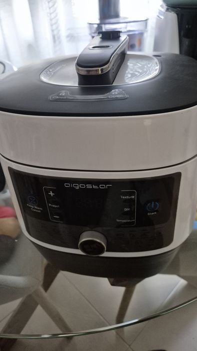 Panela de pressão multifunções